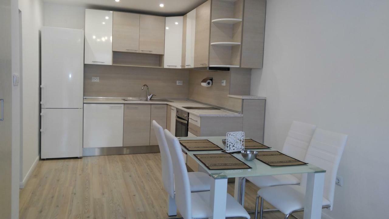 Modern apartment Sofia center Exterior foto