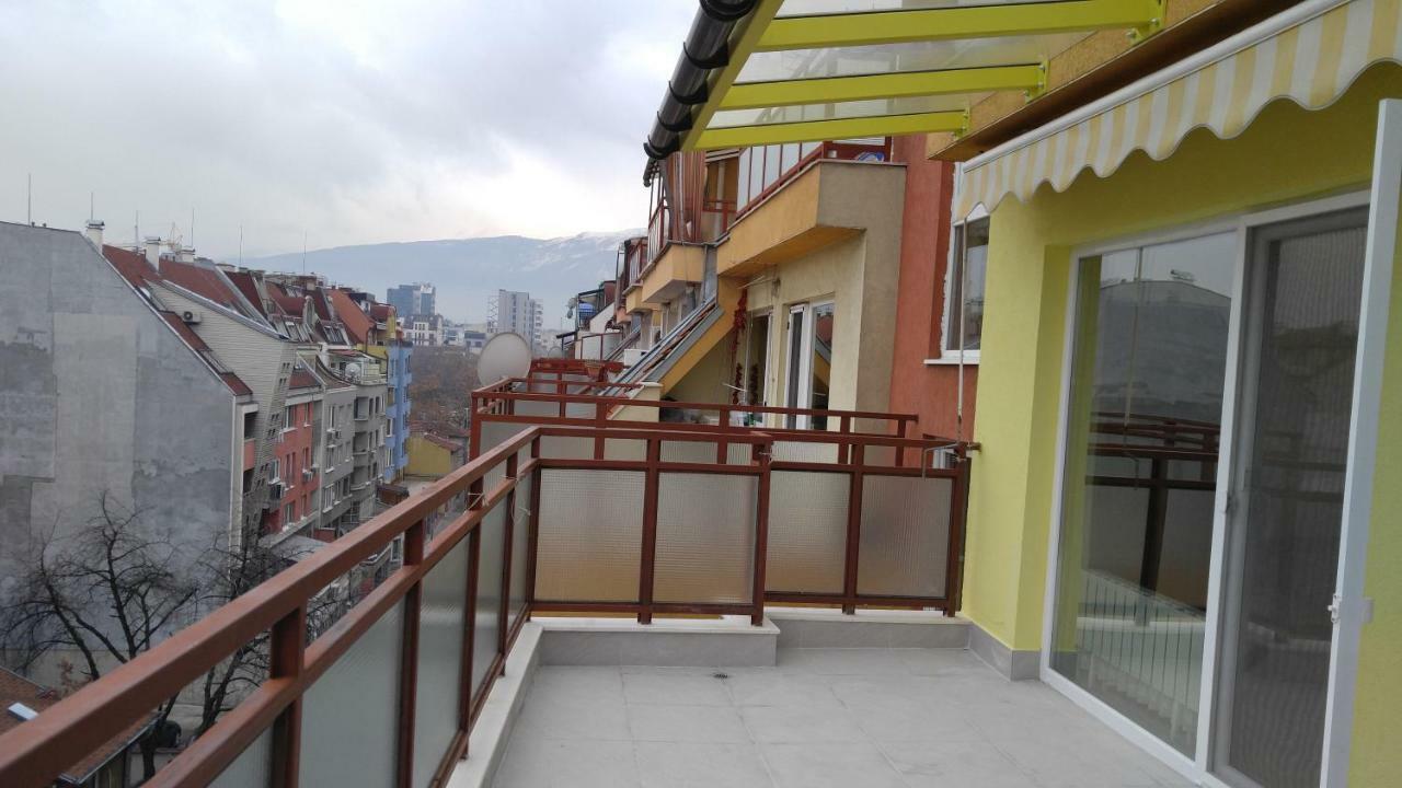 Modern apartment Sofia center Exterior foto