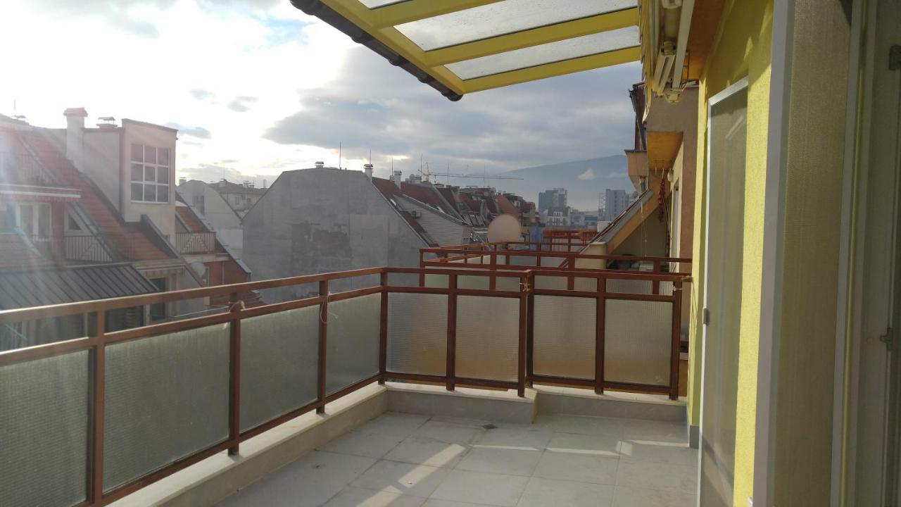 Modern apartment Sofia center Exterior foto